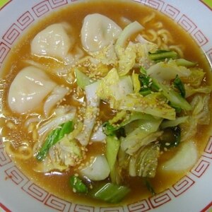 中華風☆水餃子と野菜の味噌ラーメン